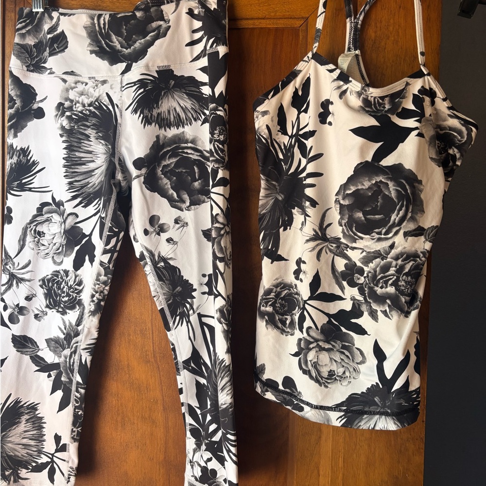 LULULEMON FLORAL Black/White PRINT TOP & PANTS SZ4